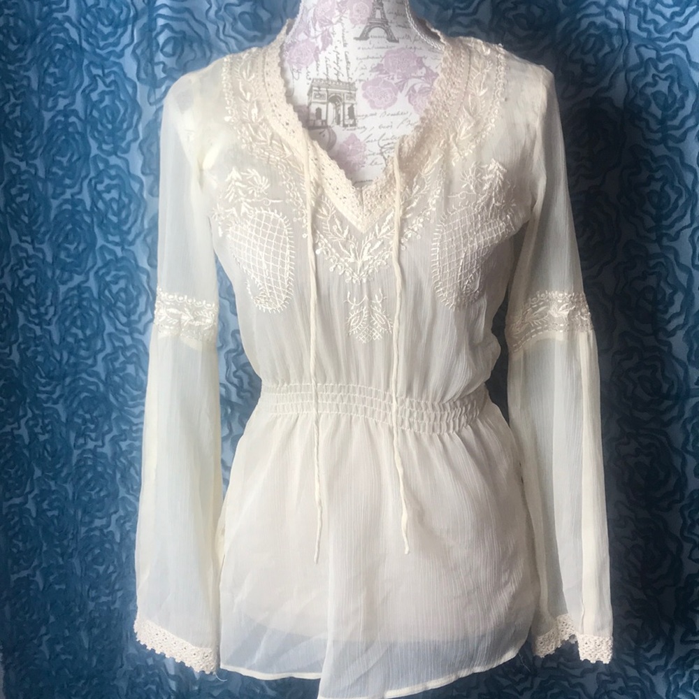 Lace cream blouse